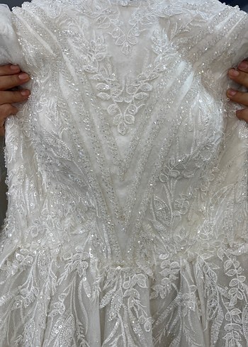 Yüksek Yakalı tesettür Gelinlik - Görsel 5