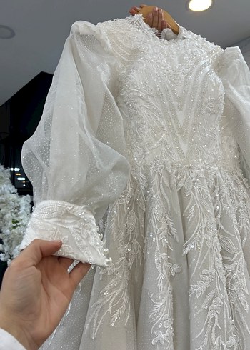 Yüksek Yakalı tesettür Gelinlik - Görsel 2