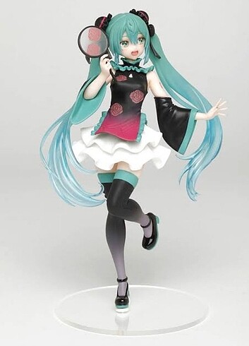 Hatsune miku orijinal figürler