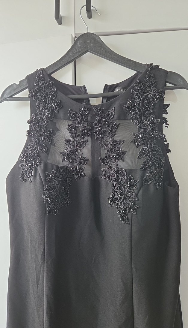 Boncuk İşlemeli Siyah Midi Elbise - Görsel 2