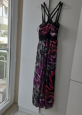 Uzun Pembe Bağcıklı elbise - Görsel 3