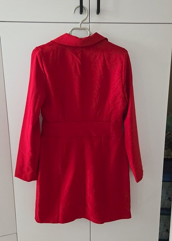 Düğmeli Kırmızı ceket elbise - Görsel 4