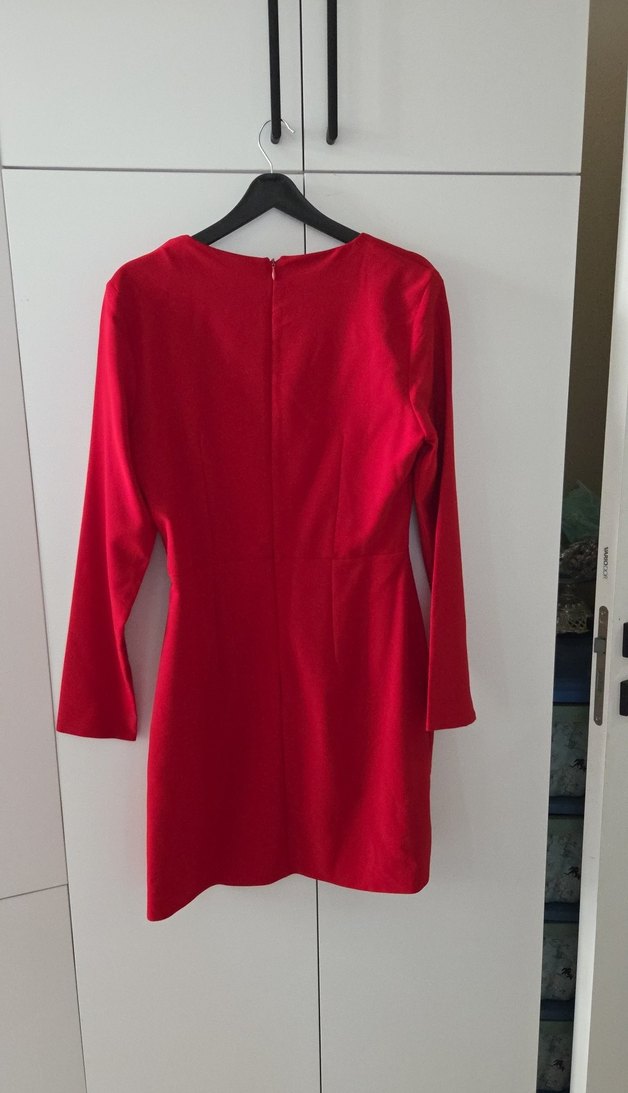 Kırmızı V Yaka Uzun Kollu Midi Elbise - Görsel 4