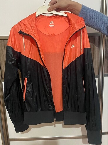 Nike Orijinal Yağmurluk