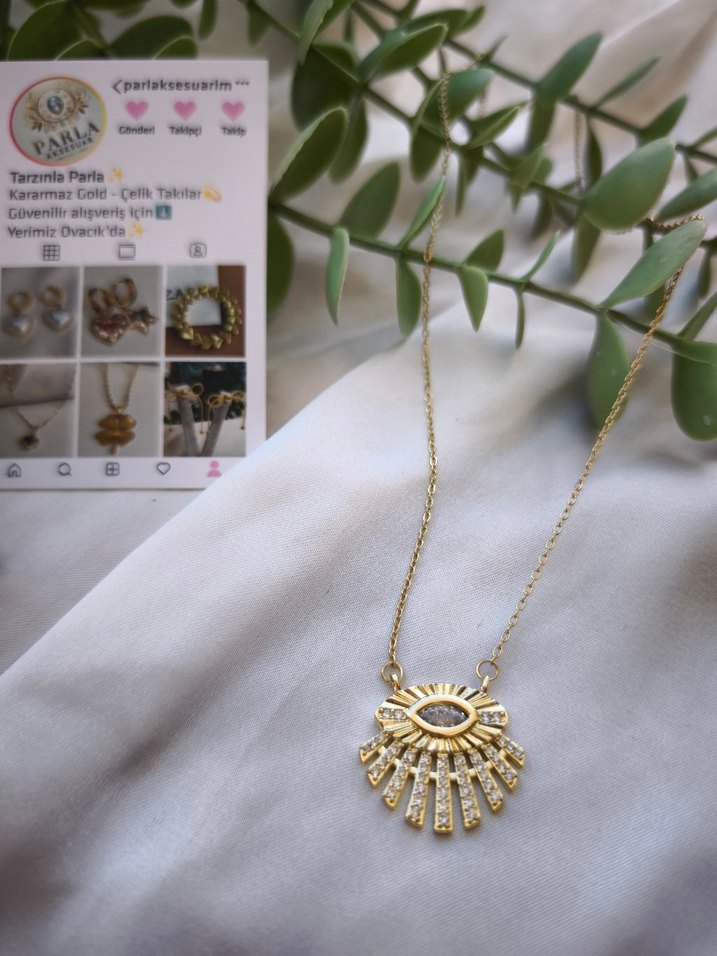 Altın Renkli Zincir Detaylı Mini Bohem Kolye - Görsel 2