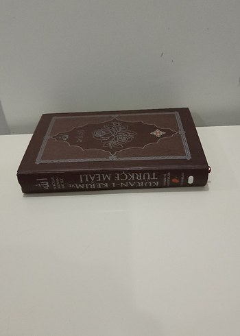 Beden Kur'an-ı Kerim Renkli Kelime Mealli Gül Kokulu (Rahle Boy)