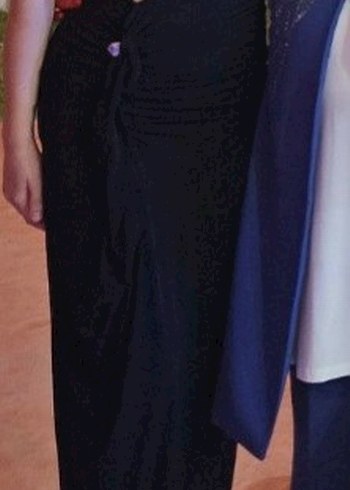 Trendyolmilla Zeynep Tosun Siyah Drapeli Tek Omuzlu Uzun Elbise - Görsel 2