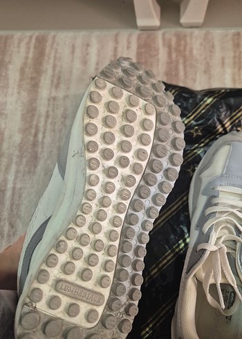 Beyaz Gri Bağcıklı Spor Kadın Sneaker - Görsel 2