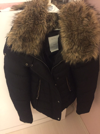 Bershka Mont