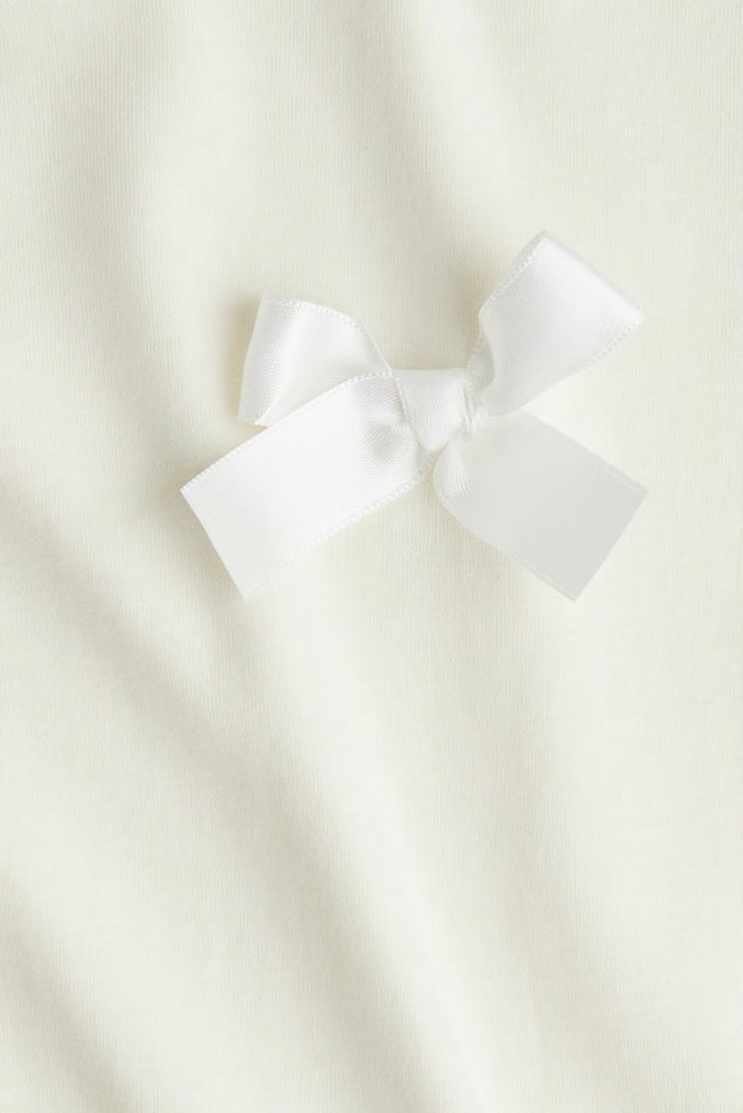 H&M fiyonklu tişört - Görsel 2