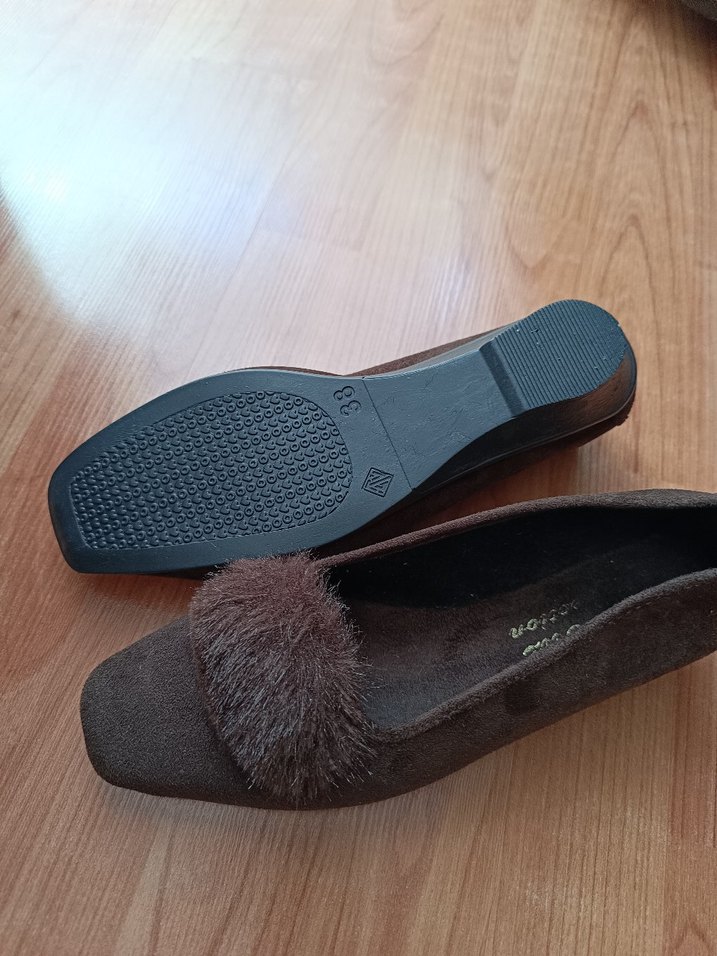 Kahverengi Süet Kürklü Dolgu Topuklu Kadın Babet - Görsel 3