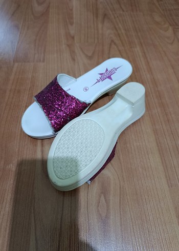 Pembe Simli Dolgu Topuklu kız çocuk terlik - Görsel 3