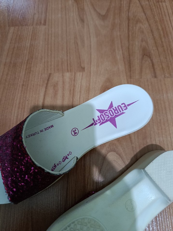 Pembe Simli Dolgu Topuklu kız çocuk terlik - Görsel 4