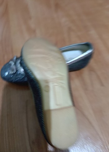 Kız Çocuk Pilili Bej Bale Düz Ayakkabı - Görsel 4