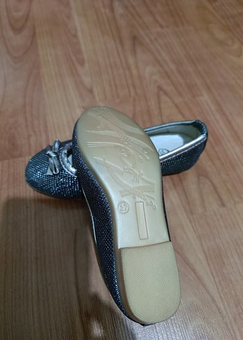 Kız Çocuk Pilili Bej Bale Düz Ayakkabı - Görsel 5