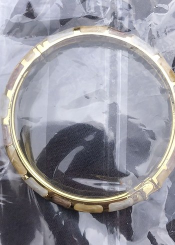 desenli Parlak görünümlü  Kelepçe bileklik - Görsel 2