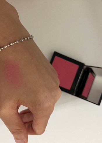 S'GLAM Siyah Parlak allık - Görsel 4