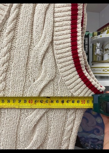 V Yaka Kırçıllı Örgü Süveter - Görsel 4