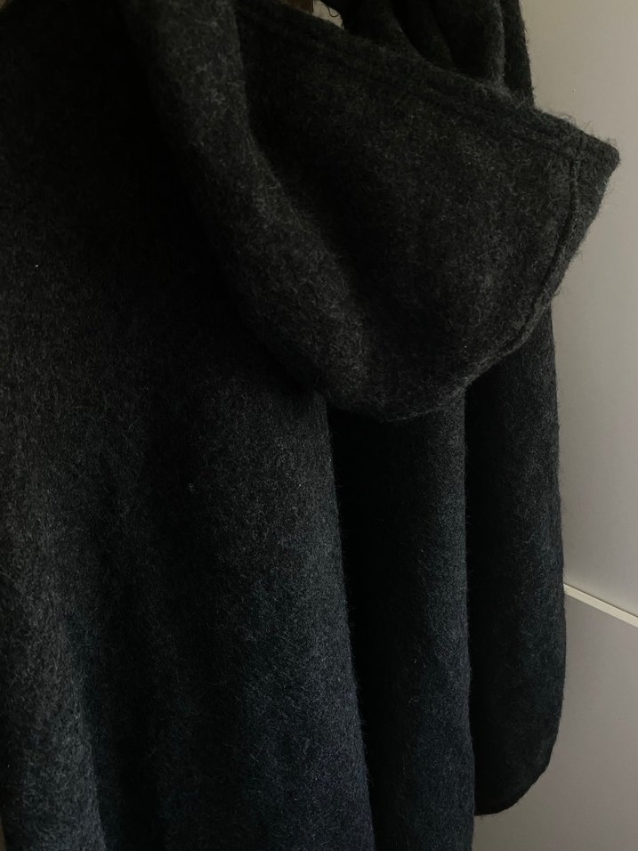 Gri Yün Kadın Panço yünlü kumaş kapşonlu  yakası bağcıklı uzun - Görsel 4