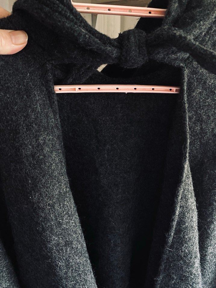 Gri Yün Kadın Panço yünlü kumaş kapşonlu  yakası bağcıklı uzun - Görsel 5