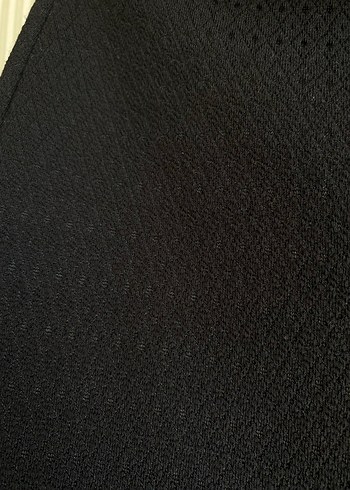 Pullandbear esnek yapıda yumuşak güzel bi dokusu vsr