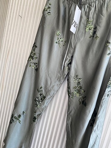 40 Beden Zara pullu pantolon