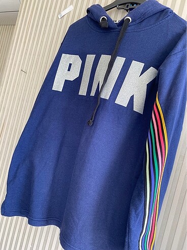 Victoria secret pink yaldızlı sweat
