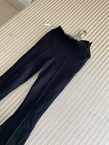 Stradivarius tayt pantolon - Görsel 4