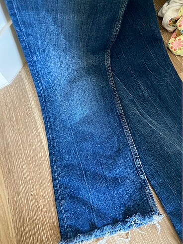 Fotodaki tarz zara jean - Görsel 2