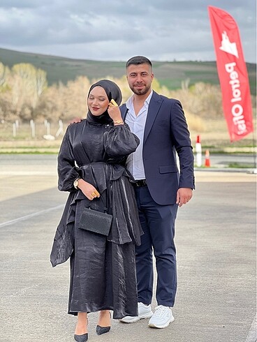 Diğer Tesettür Elbıse
