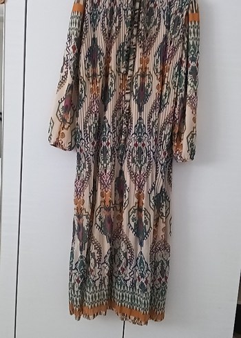 Zara Bohem Stil Çok Renkli Uzun Piliseli Elbise