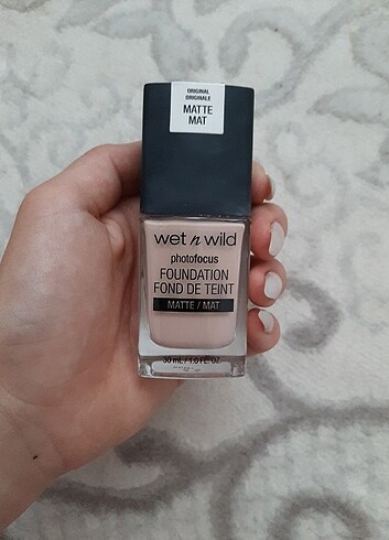 Wet n wild Wet n wild fondöten