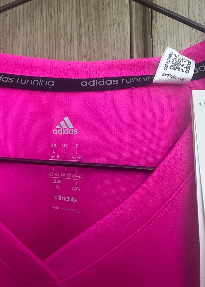 Adidas üst - Görsel 3