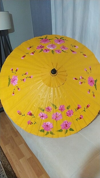 Diğer Japon şemsiyesi 