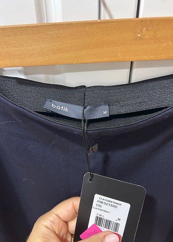 m Beden lacivert Renk Lacivert Yırtmaçlı Midi Etek