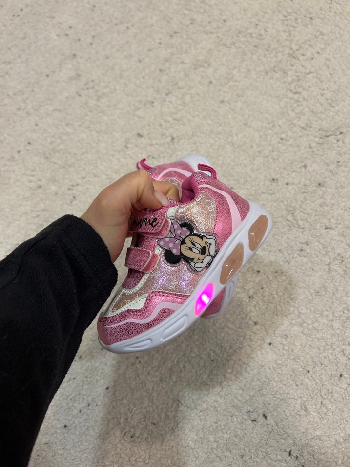 Kız Çocuk Pembe Minnie Mouse Spor Ayakkabı - Görsel 3