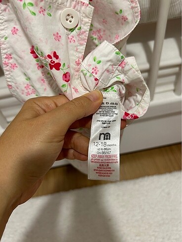 12-18 Ay Beden Mothercare çiçekli tulum