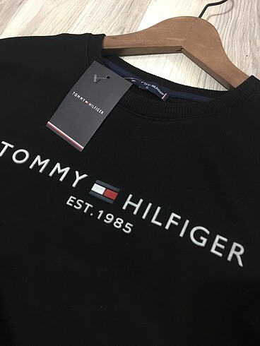 Tommy hilfiger sweatshirt