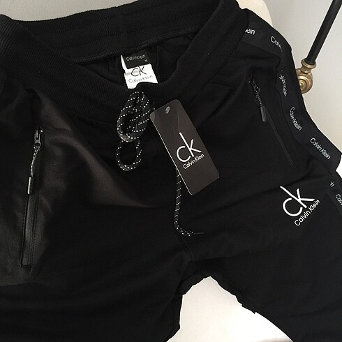 Calvin klein eşofman