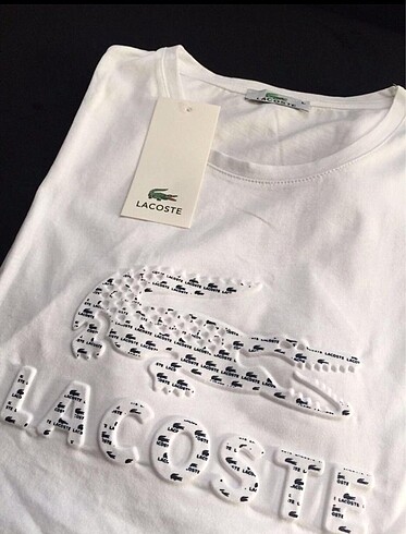 Lacoste tshirt