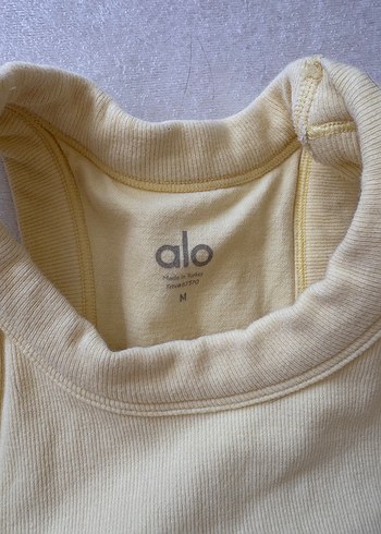 Oysho alo yoga butter yellow büstiyer pilates yoga