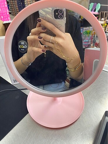 Ayna pembe
