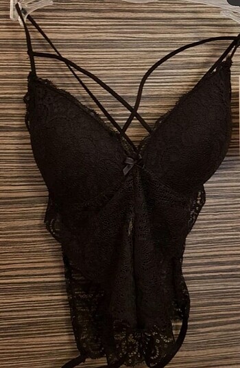 s Beden Dantelli bralet