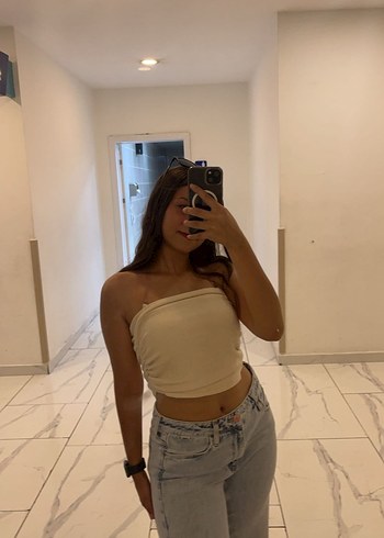 straplez crop