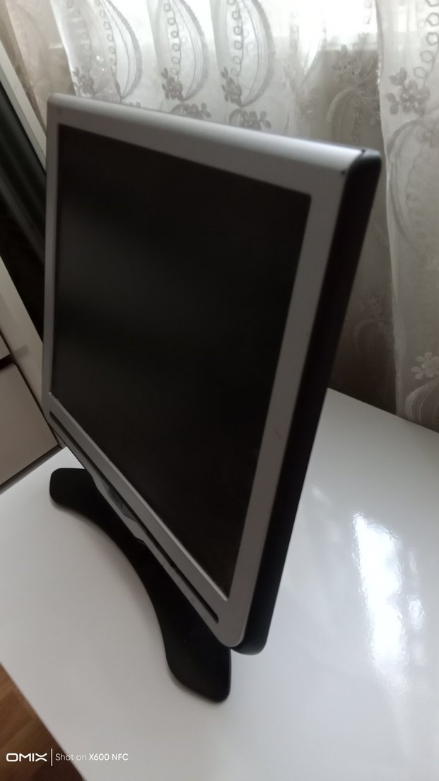 Siyah Monitör - Görsel 2