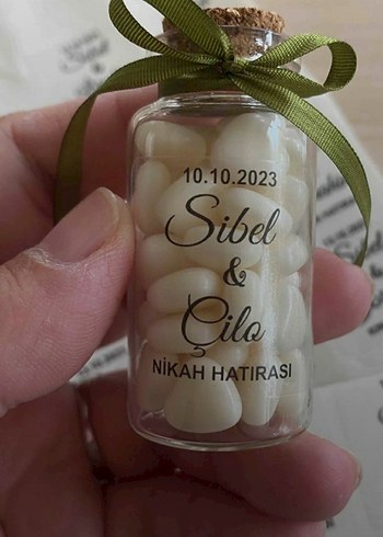Beyaz kalpli drajeli Nikah Hatırası Şişesi