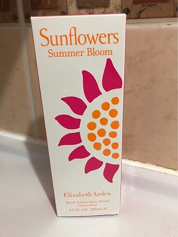 Elizabeth Arden sunflowers summer bloom