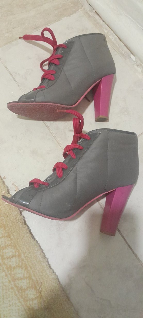 Gri Avant-Garde kadın Ayakkabı Bağcıkları - Görsel 4