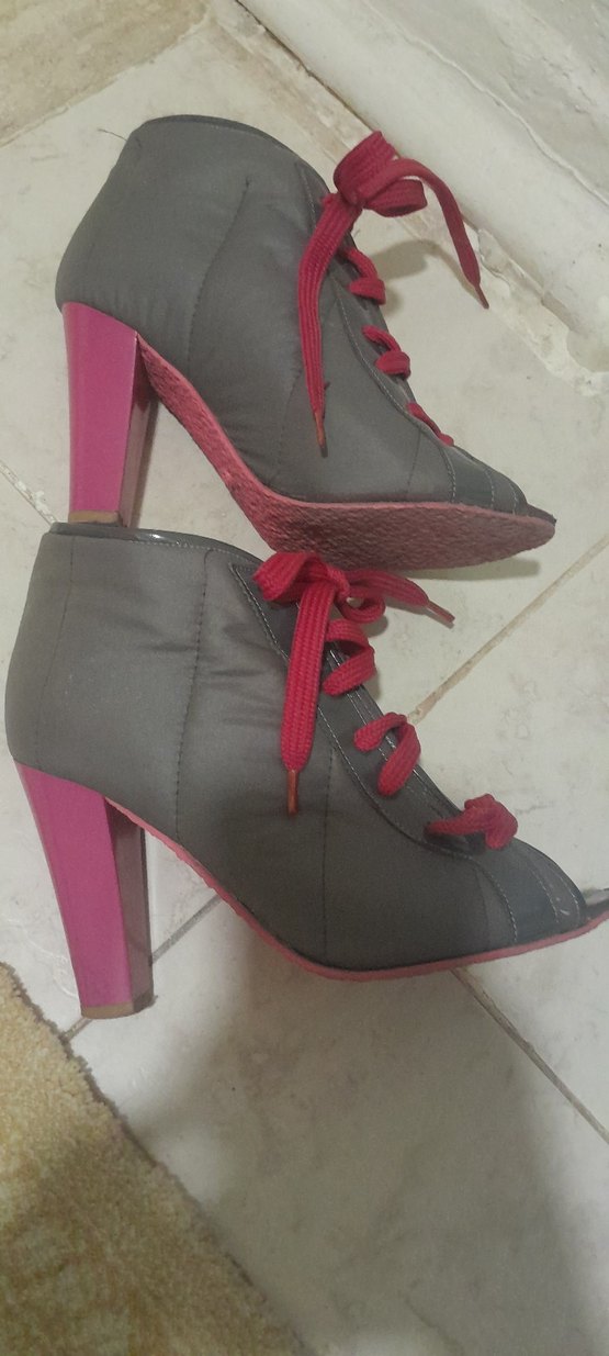 Gri Avant-Garde kadın Ayakkabı Bağcıkları - Görsel 3