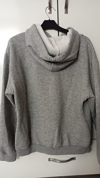 Atmosphere Sweatshirt